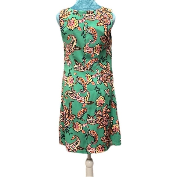 Dress from Ros and Ali is a statement,combining vibrant style w classic comfort. - Picture 3 of 13